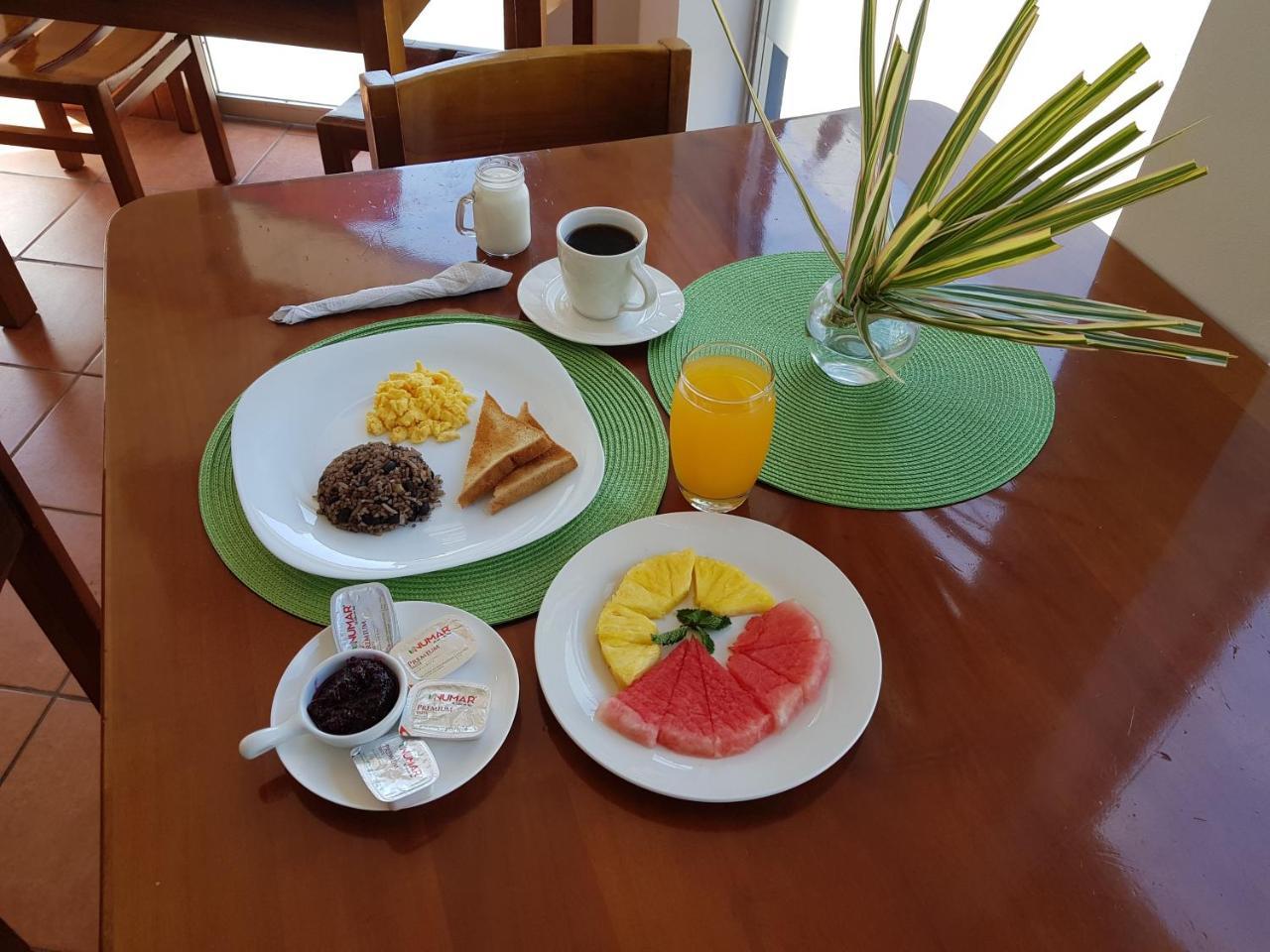 Park View - Airport & City Hotel Alajuela Екстериор снимка