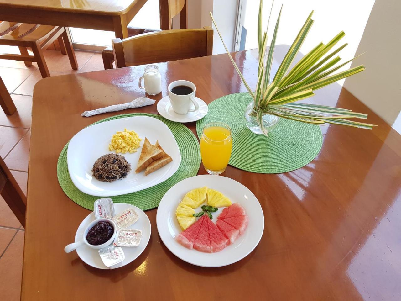 Park View - Airport & City Hotel Alajuela Екстериор снимка